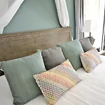 Manoir De Malagorse Guest house