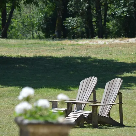 Manoir De Malagorse Guest house Cuzance
